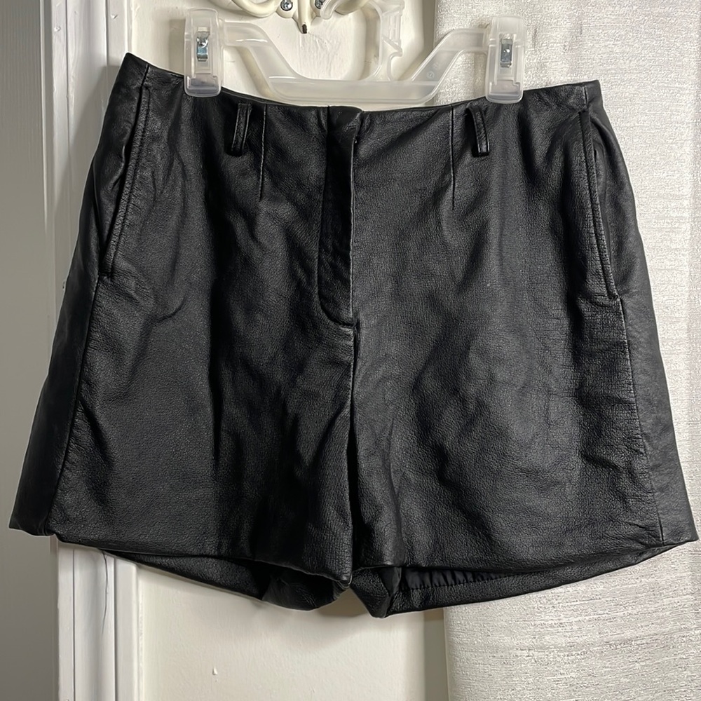 HIGH WAISTED LEATHER SHORTS